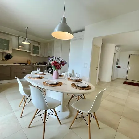 Azzurra Villa