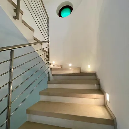 Azzurra Villa *