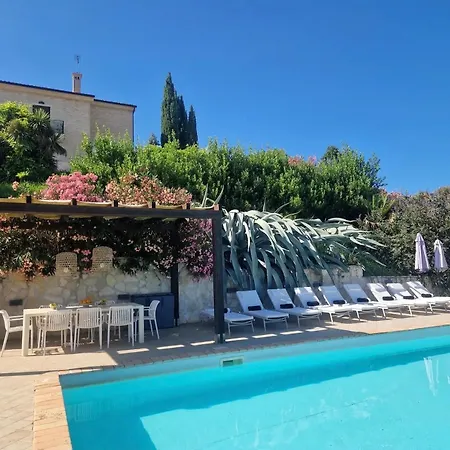 Villa Azzurra *